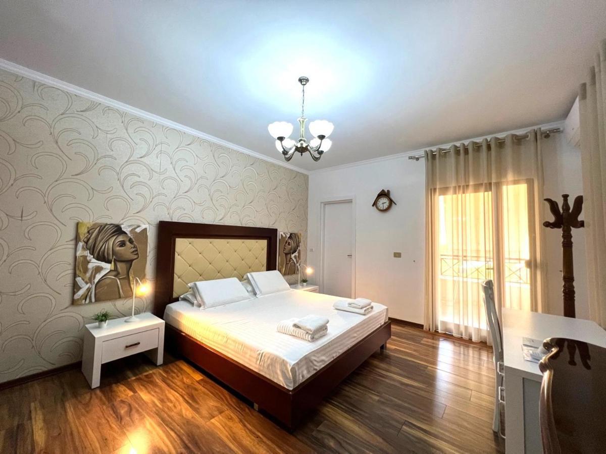 Spacious Family-friendly In The Heart Of Bllok * Tiranë