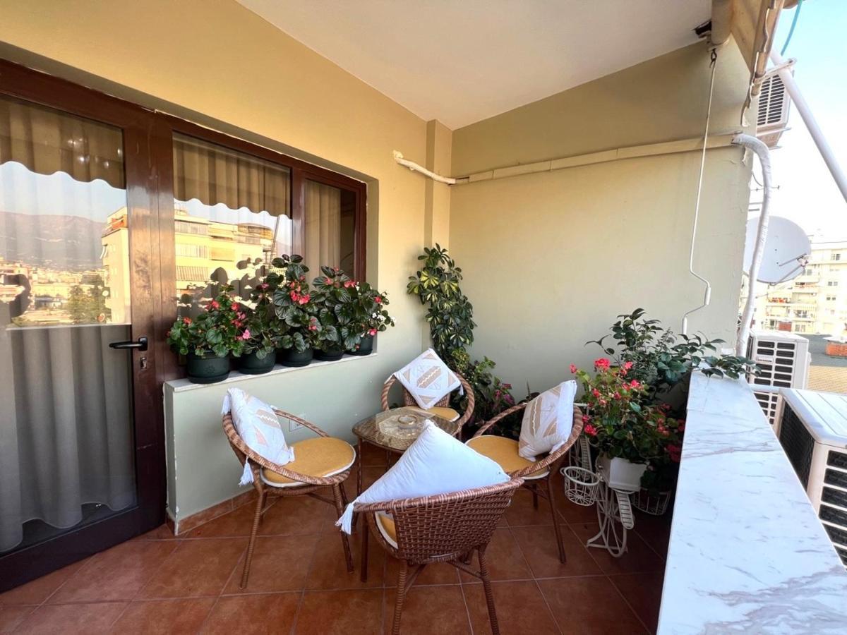 Spacious Family-friendly In The Heart Of Bllok Leilighet *